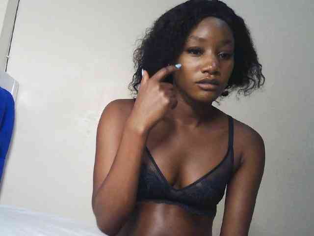 Hot-sexxxy-girl webcam