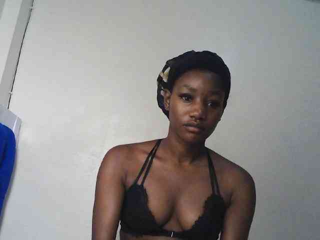 Hot-sexxxy-girl webcam