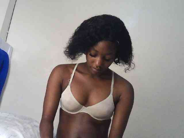 Hot-sexxxy-girl webcam