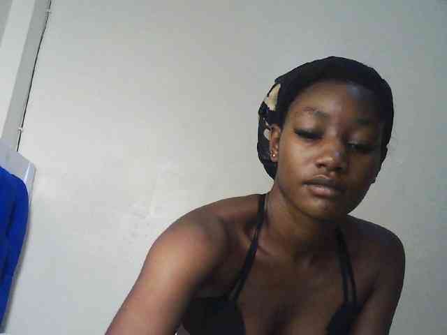 Hot-sexxxy-girl webcam