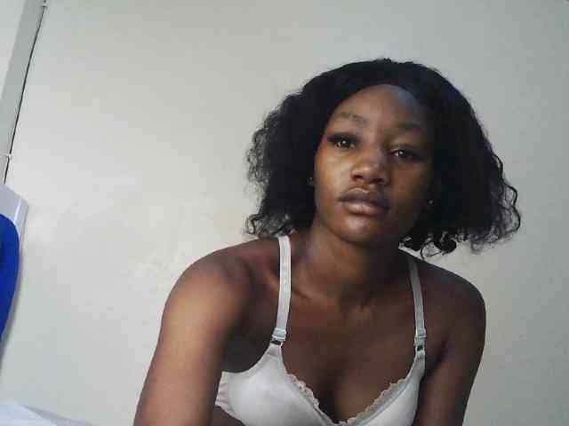 Hot-sexxxy-girl webcam