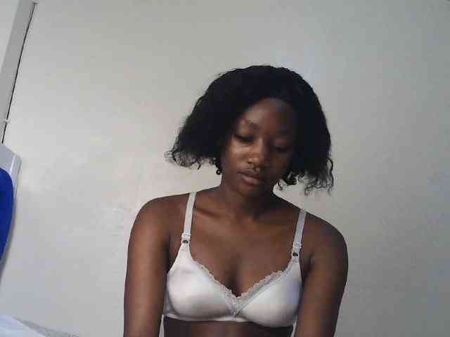 Hot-sexxxy-girl webcam
