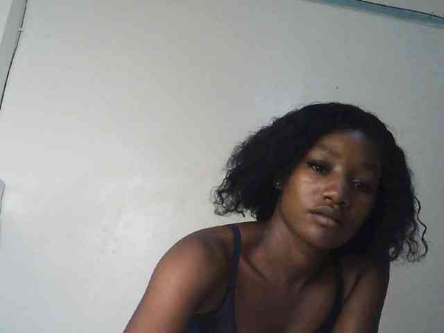 Hot-sexxxy-girl webcam