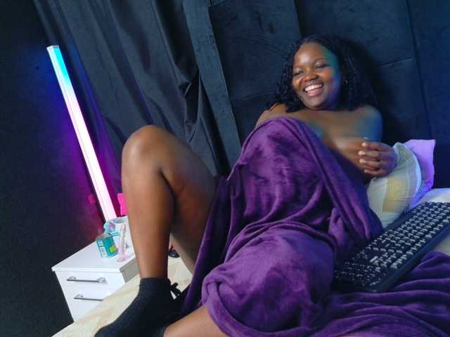 BigBootyVixen live cam on BongaCams