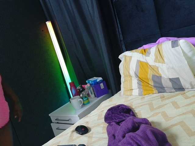 BigBootyVixen live cam on BongaCams