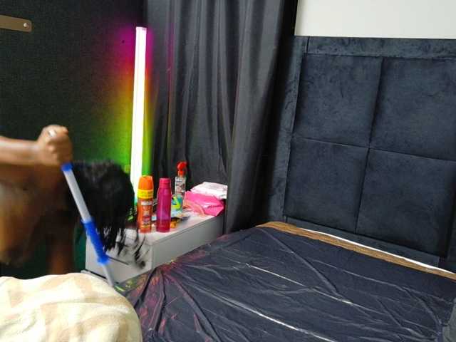 BigBootyVixen live cam on BongaCams