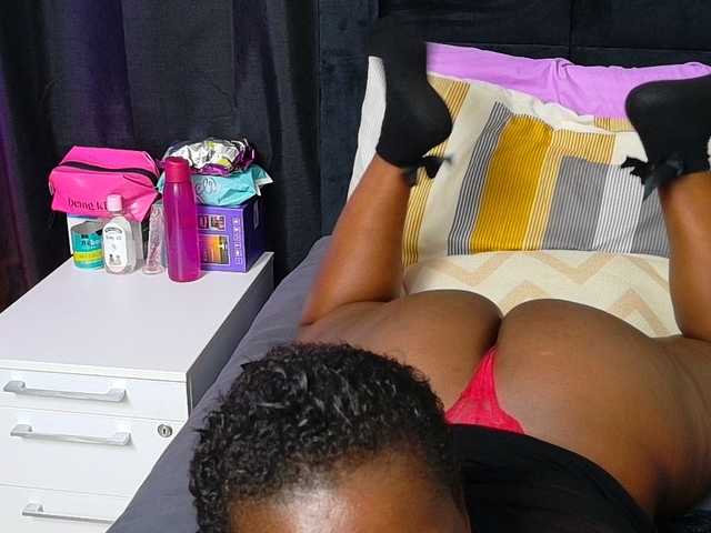 BigBootyVixen live cam on BongaCams