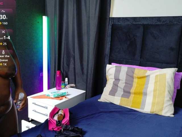 BigBootyVixen live cam on BongaCams