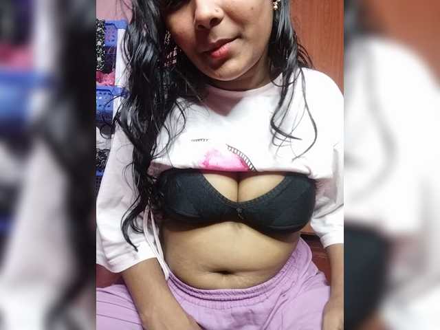 ani010 live cam on BongaCams