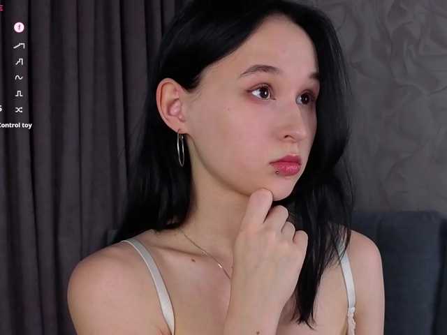 ViviLefeld live cam on BongaCams