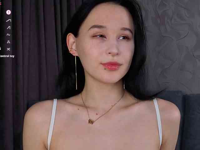 Model: ViviLefeld