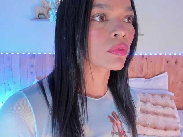 ChloeeSmiith live cam on BongaCams