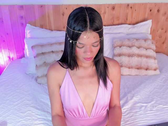 ChloeeSmiith live cam on BongaCams