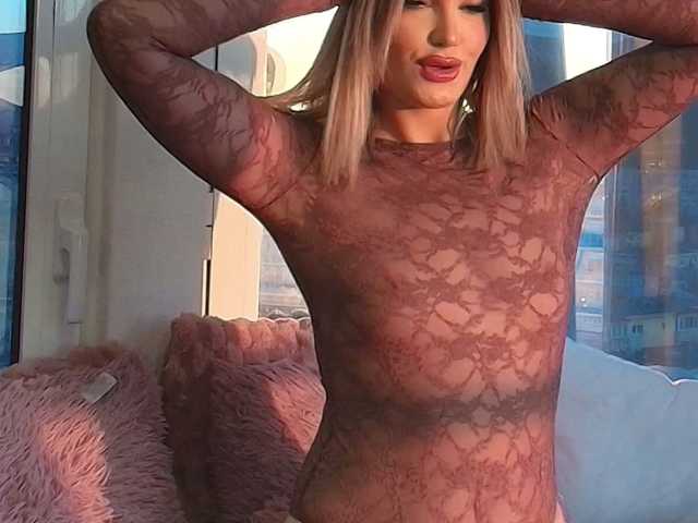 Kim-Babe live cam on BongaCams