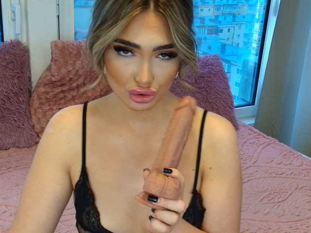 Kim-Babe live cam on BongaCams