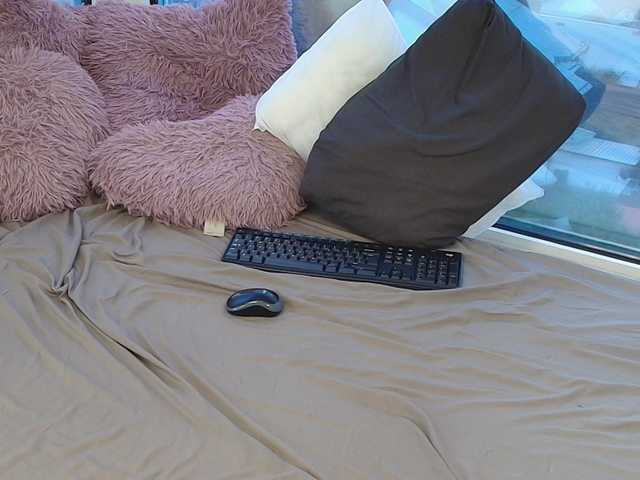 Kim-Babe live cam on BongaCams