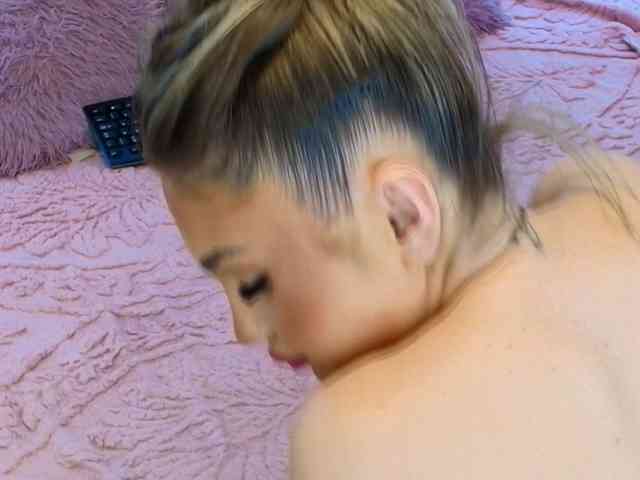Model: Kim-Babe