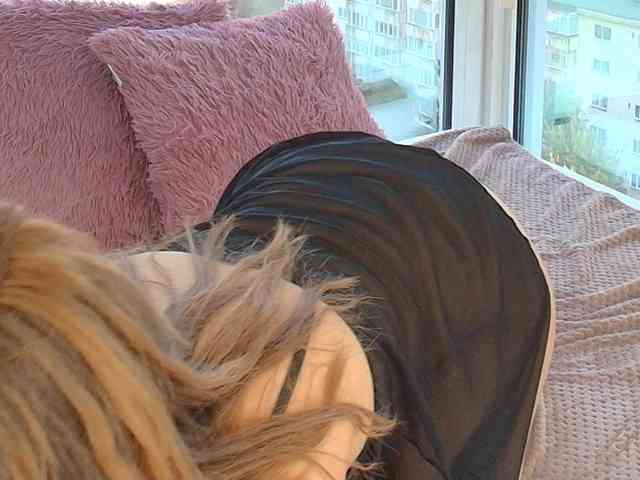 Kim-Babe webcam