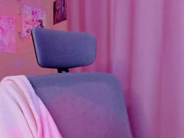 Lunellee, en vivo ahora en BongaCams