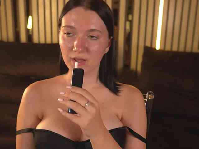 KiraRaya webcam
