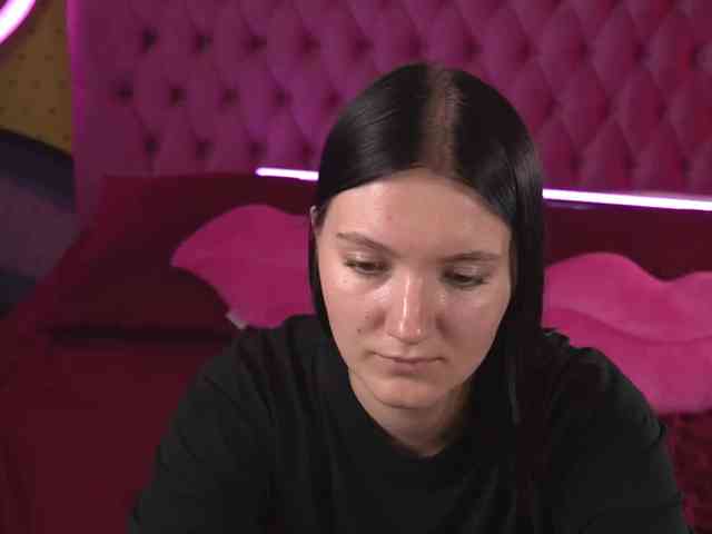 KiraRaya webcam