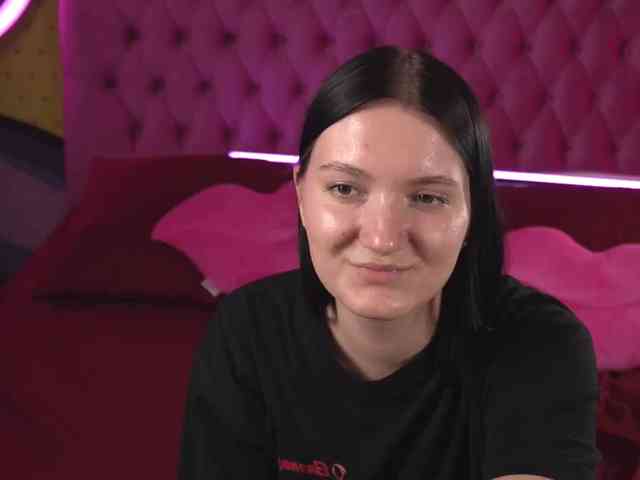 KiraRaya webcam