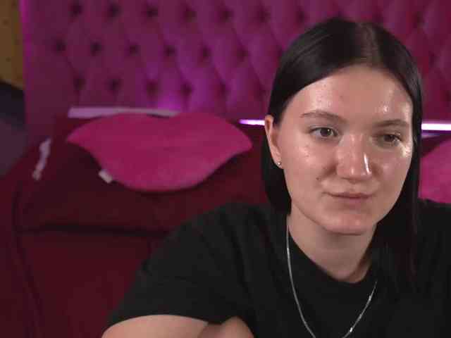 KiraRaya webcam