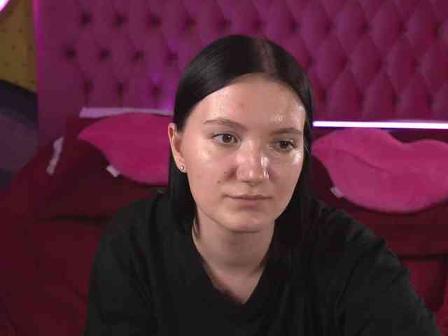 KiraRaya webcam