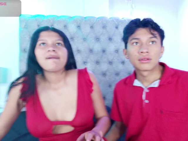 Julie-n-Axel live cam on BongaCams