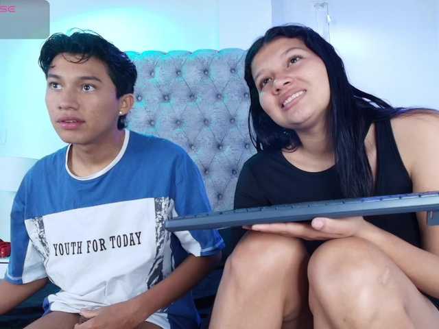 Julie-n-Axel