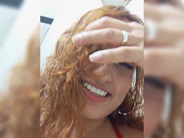 Layla121 live cam