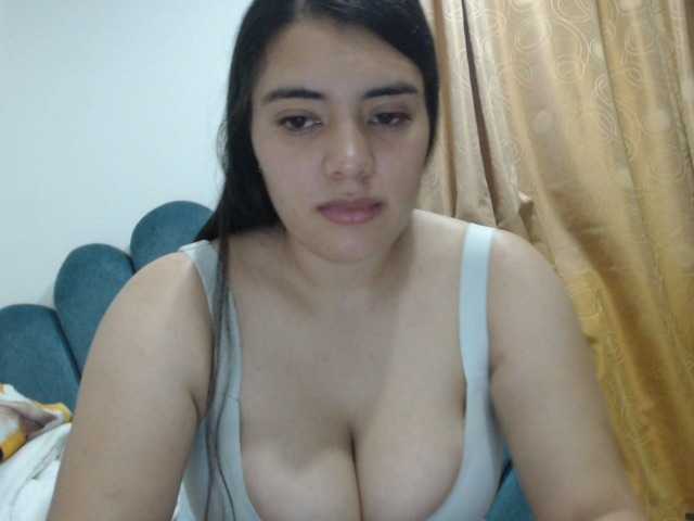 Isabella-55 live cam on BongaCams