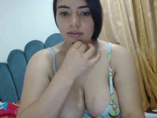 Isabella-55 webcam