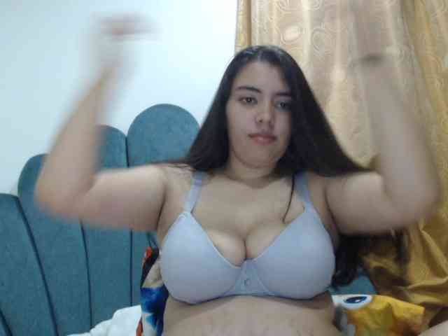 Isabella-55 webcam