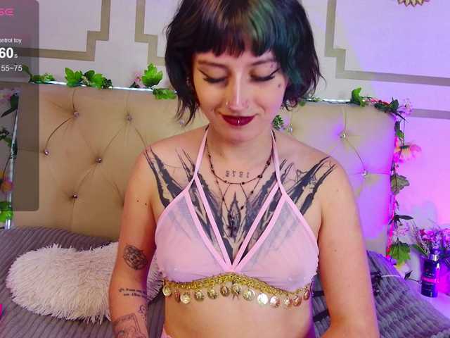elektrarosse live cam on BongaCams