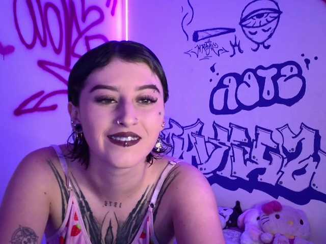 elektrarosse live cam on BongaCams