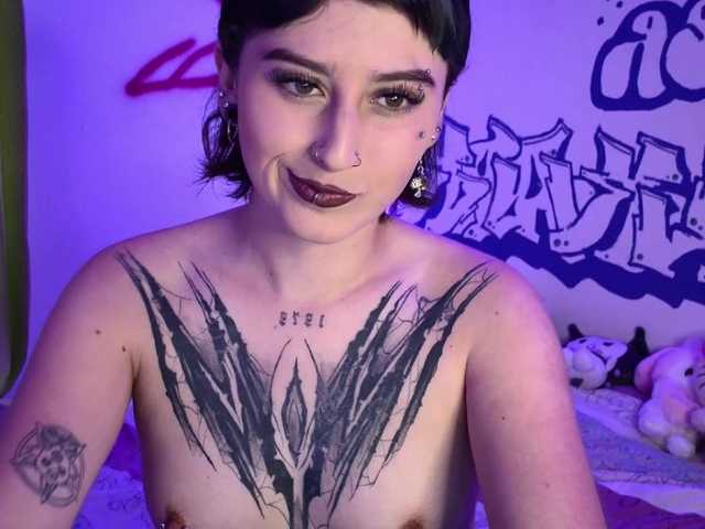 elektrarosse live cam on BongaCams