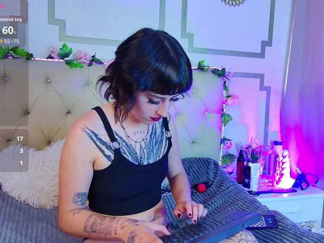 elektrarosse live cam on BongaCams