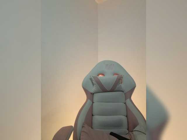 EmaTramel live cam on BongaCams