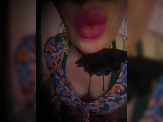 Lianae live cam on BongaCams