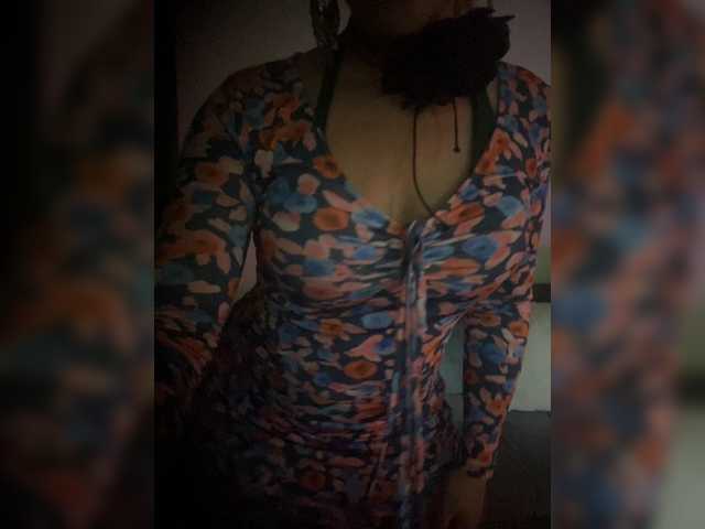 Lianae live cam