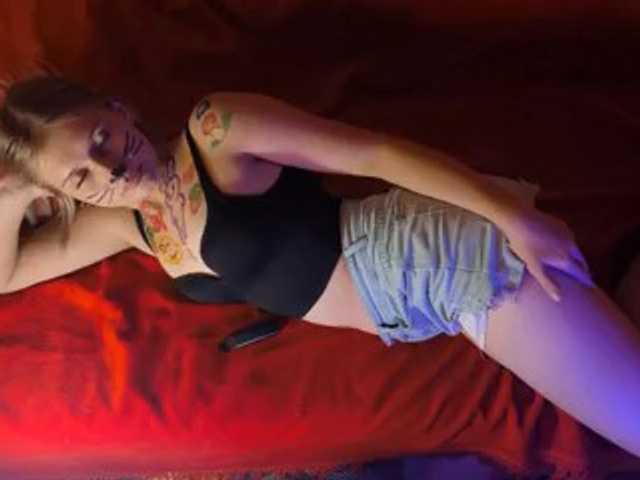 JeniceBoback live cam on BongaCams