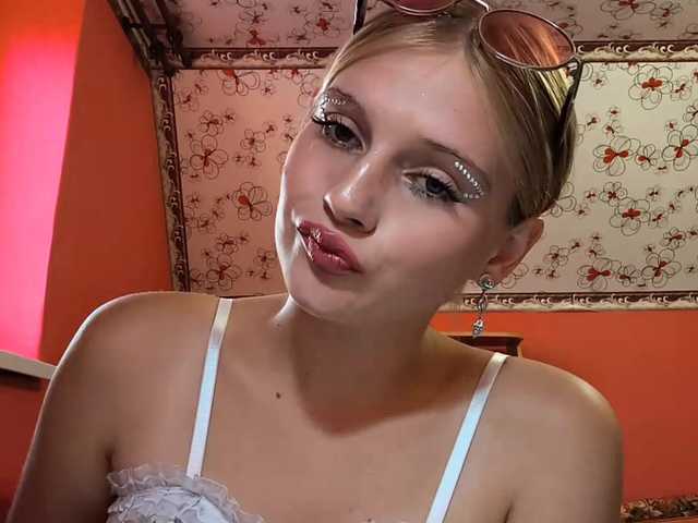JeniceBoback live cam on BongaCams