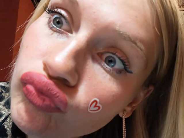JeniceBoback live cam on BongaCams
