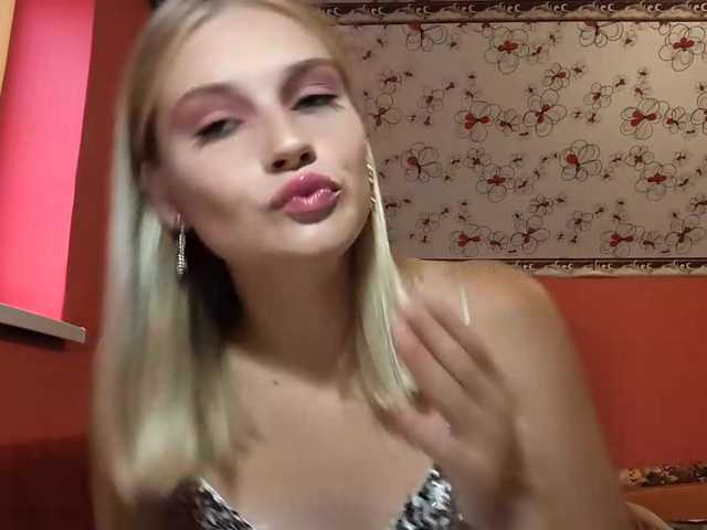 JeniceBoback live cam on BongaCams