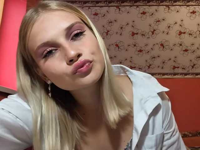JeniceBoback live cam on BongaCams