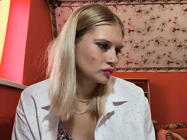 JeniceBoback live cam on BongaCams