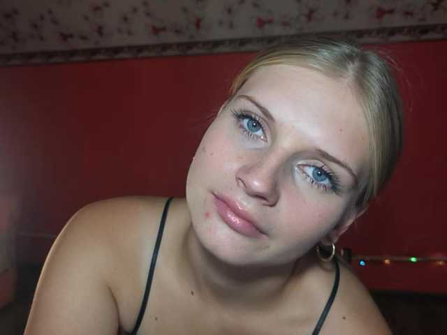 JeniceBoback live cam preview