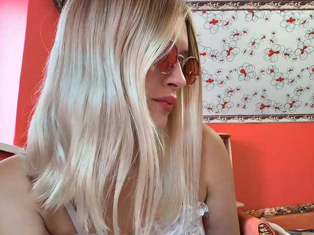 JeniceBoback live cam on BongaCams