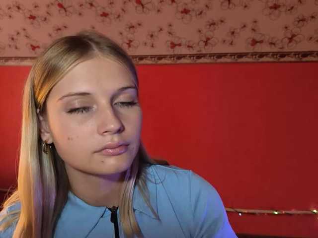 JeniceBoback live cam preview